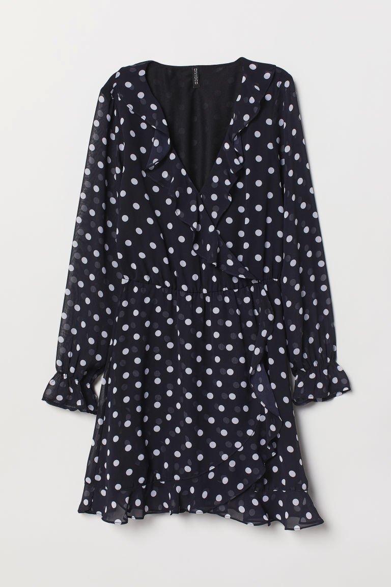 Zavinovací šaty s puntíky, H&M, 499 Kč