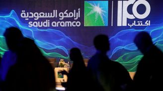 Hodnota Saudi Aramco přesáhla dva biliony dolarů jen na chvíli, přesto výrazně překonává Apple