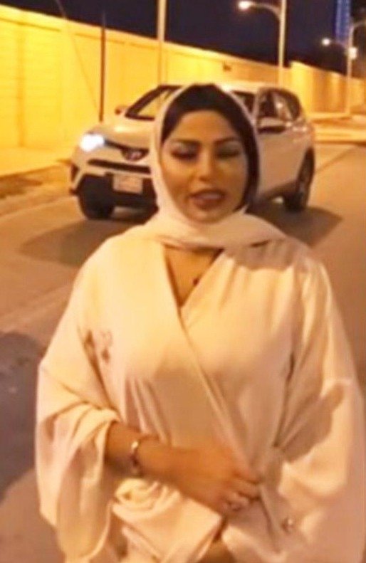 Moderátorka Šírín Rifáíová ze strachu ze zatčení radši odjela ze země.