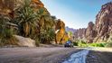Saúdská Arábie je jako stvořená pro dobrodružný road trip. Přímo skrz vádí Disah prochází cesta pro terénní auta.