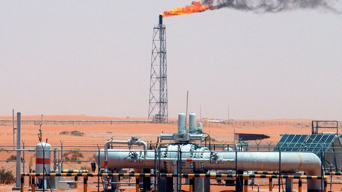 Saúdská Arábie potřebuje vysoké příjmy z těžby ropy na diverzifikaci své ekonomiky.