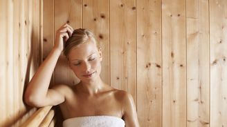 Zima & sauna: Jaká pravidla dodržovat a jak si saunování ještě více zpříjemnit?