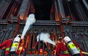 Virtuální realita Save Notre-Dame on Fire