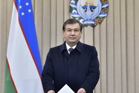 Zesnulého vůdce Uzbekistánu Karimona nahradil jako prezident Mirzijojev. Vyhrál „o parník“