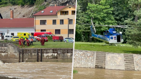 Neštěstí u Českého Šternberka: Loď plná dětí se převrátila, zemřel vedoucí (†28) a dívka! 