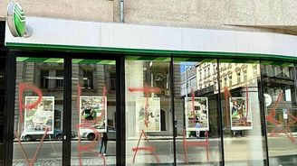 V Moskvě nám hrozí exekuce. Rusové si otvírají radikální cestu, jak získat peníze z české Sberbank V Moskvě nám hrozí exekuce. Rusové si otvírají radikální cestu, jak získat peníze z české Sberbank