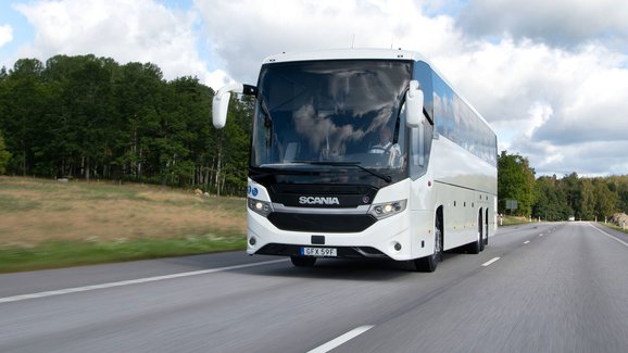 Scania představuje novou generaci městských a příměstských autobusů