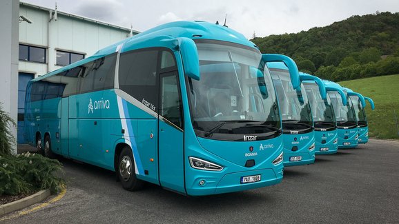 Pět nových autobusů Scania Irizar i6s pro linku Arriva Express