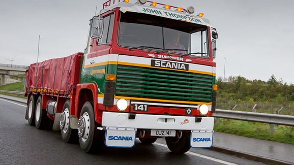 Scania 141 V8 jako neobvyklý a vzácný youngtimer