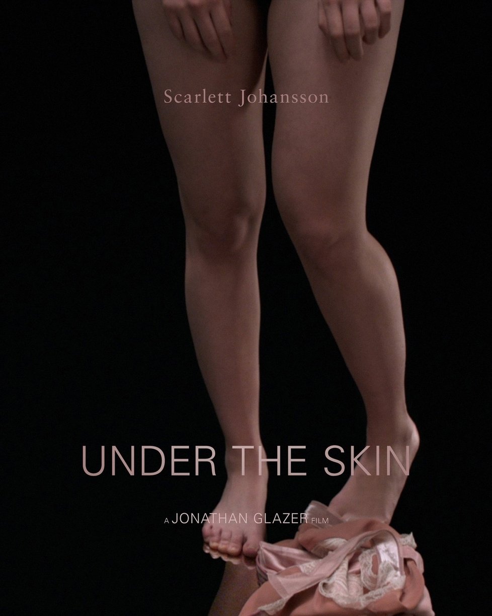 Under the skin je netypickým filmem, který dokáže nadchnout.