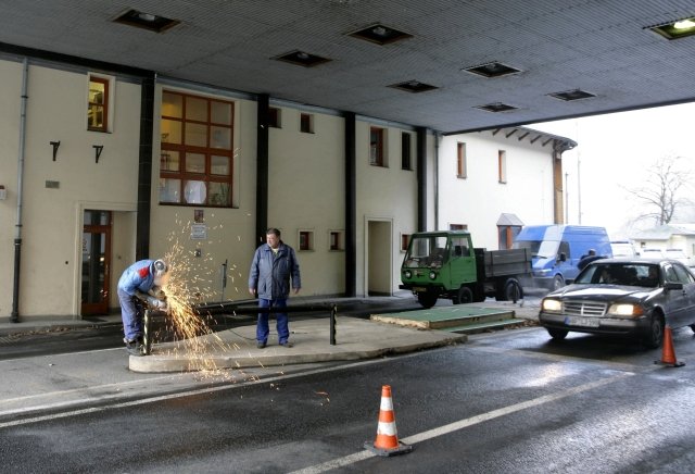 Takto se otevíraly hranice: Česko se v roce 2007 stalo součástí Schengenu.