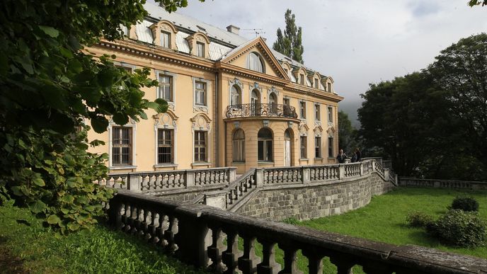 Schichtova vila se prodala za vyvolávací cenu 15,9 milionu korun.