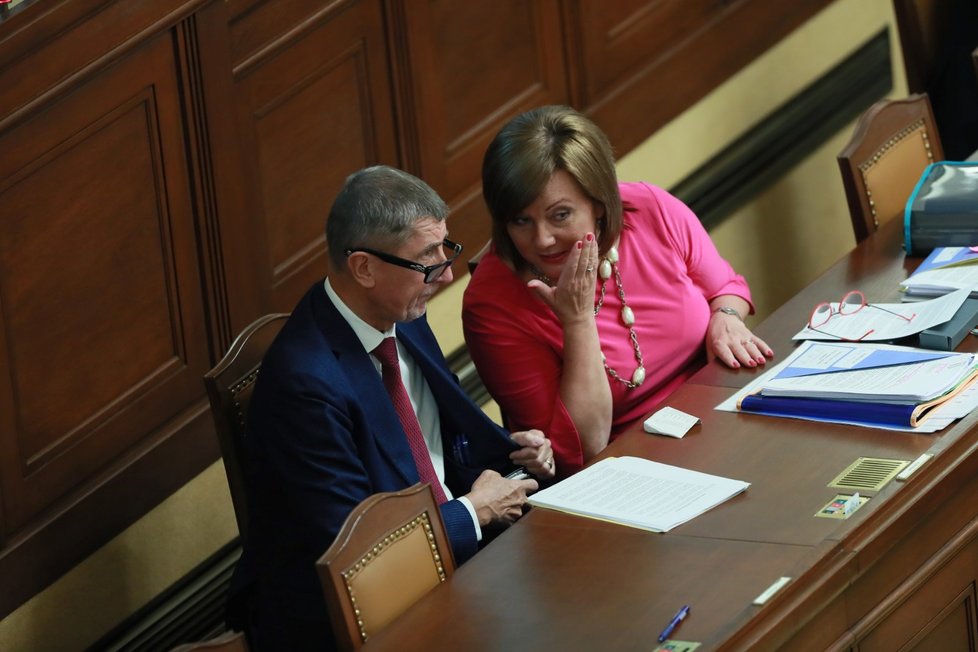 Premiér Andrej Babiš a ministrině financí Alena Schillerová