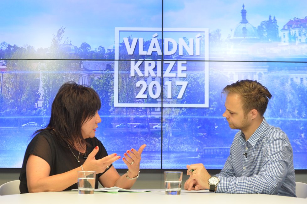 Alena Schillerová je v šoku z důvodů, pro které ji Bohuslav Sobotka odmítl jmenovat ministryní financí místo Andreje Babiše. Ve Studiu Blesk odmítla, že by měla vliv na kontroly finanční správy. A prozradila také termín spuštění účtenkové loterie.