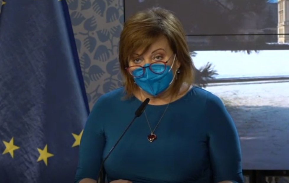 Alena Schillerová (za ANO) na vládní tiskové konferenci (1. 2. 2021)