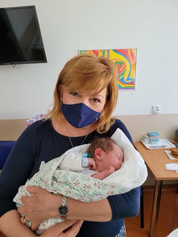 GALERIE: Babička Schillerová: Komplikace při porodu vnuka Jarouška a radost, kterou tornádo upozadilo | FOTO 1 | Blesk.cz