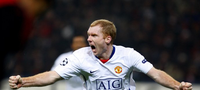 Paul Scholes si připsal stý gól v Premier League