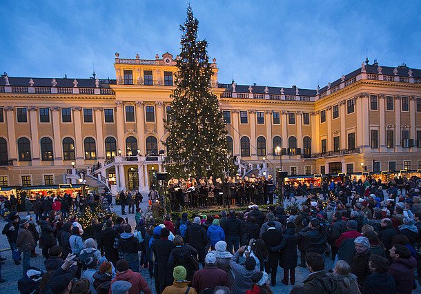 Vánoční trh u zámku Schönbrunn