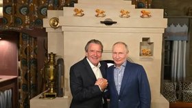 Setkání Gerharda Schrödera s Vladimirem Putinem