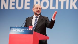 Krok blíž ke koalici. Němečtí sociální demokraté budou jednat s Merkelovou
