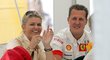 Legendární pilot F1 Michael Schumacher měl v milované ženě Corinně vždycky maximální oporu, což platí i po jeho fatálním zranění ze zimy 2013
