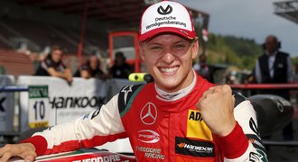 Spása pro F1? Schumacher junior. Syn legendy už válí v F3 a cílí k elitě