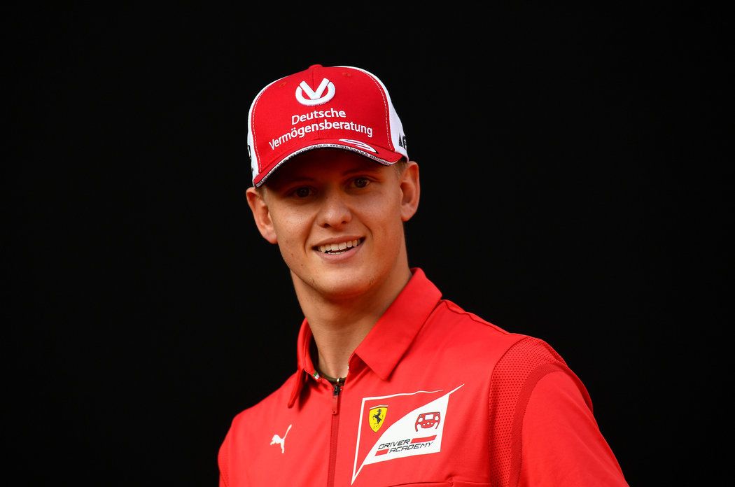 Mick Schumacher vzal situaci sportovně.