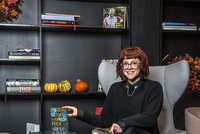 Světová fantasy hvězda V. E. Schwab v Praze: Místo, které voní magií a kávou! Nechá se jí inspirovat?
