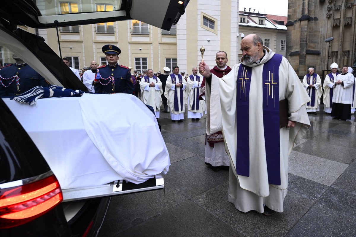 Pohřeb Karla Schwarzenberga. (9. 12. 2023)