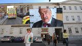 Schwarzenberg je se srdcem v nemocnici. „Poležím si tu,“ přiznal Blesku