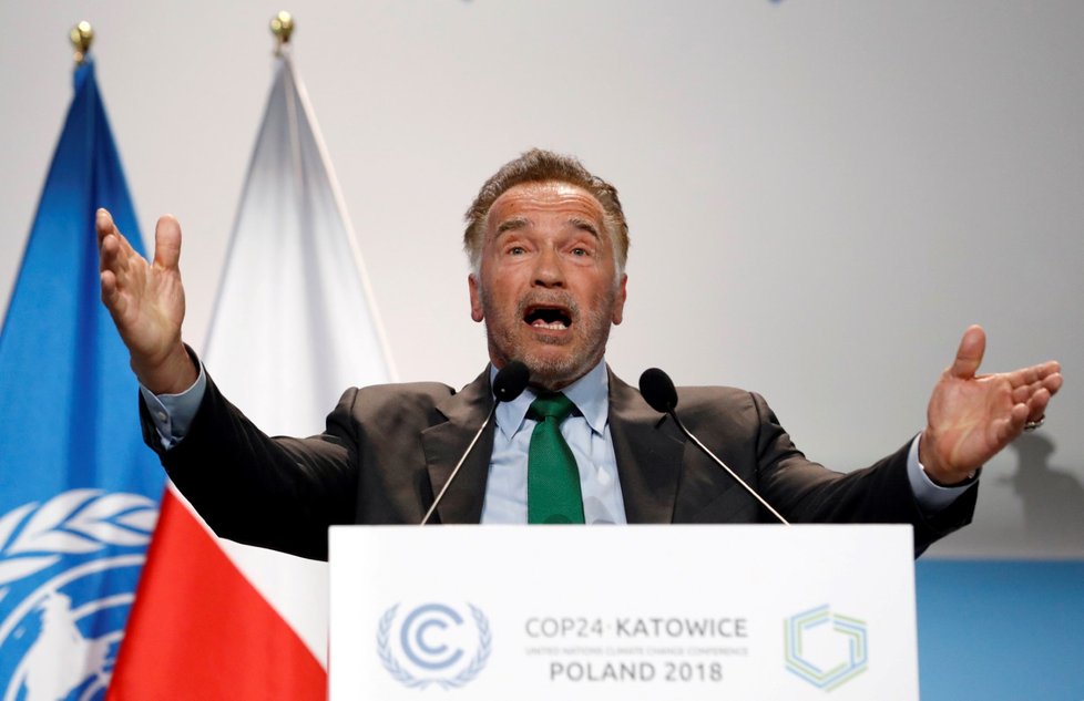 Arnold Schwarzenegger na konferenci o klimatických změnách v Polsku (3. 12. 2018)