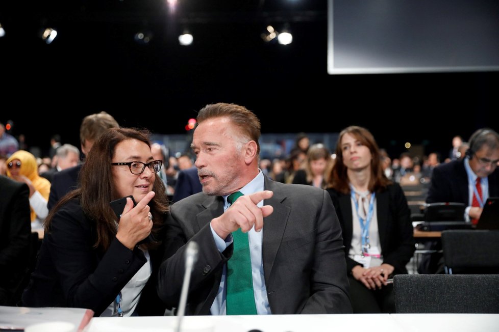 Arnold Schwarzenegger na konferenci o klimatických změnách v Polsku (3. 12. 2018)