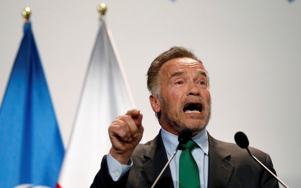 Arnold Schwarzenegger na konferenci o klimatických změnách v Polsku (3. 12. 2018)