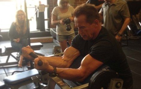 Arnold tvrdě dře i v 66 letech.