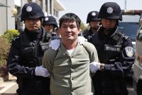 V Číně popravili čtyři zločince: Na smrt je doprovázeli kameramani