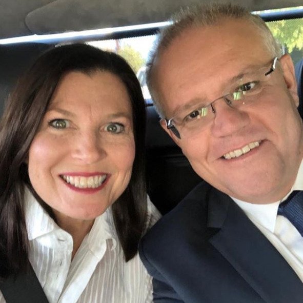 Australský premiér Morrison se na instagramu rád chlubí svou rodinou.