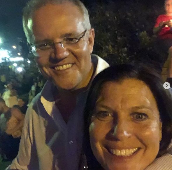 Australský premiér Morrison se na instagramu rád chlubí svou rodinou.