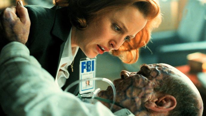 Agentka Scullyová bojuje s mužskou privilegovaností.