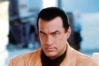 Steven Seagal: Je posedlý sexem!