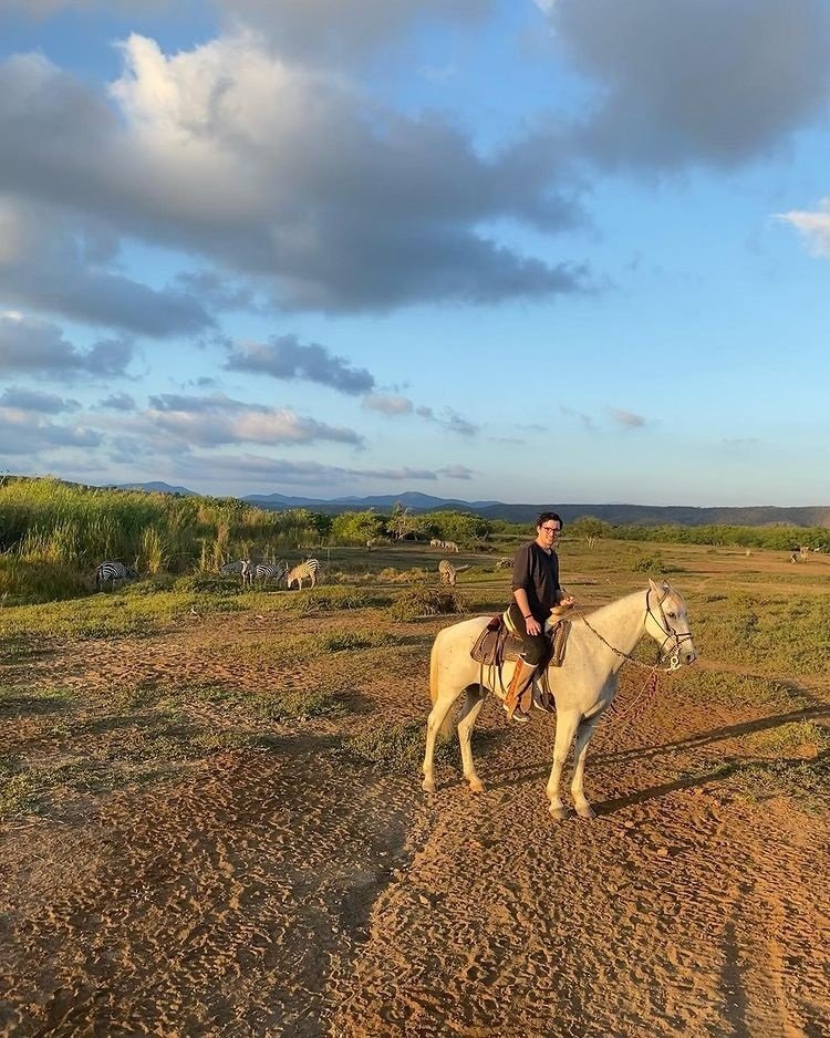 Společně teď tráví čas v Mexiku, kde jezdí na koních.