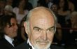 Stal se slavný herec Sean Connery inspirací pro změnu vzhledu Pavla Čapka?