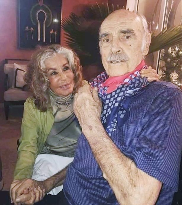 Poslední foto před smrtí: S manželskou Micheline strávil Sean Connery krásných 45 roků.