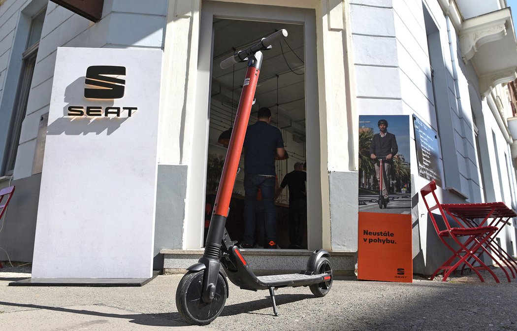 Seat eXS KickScooter