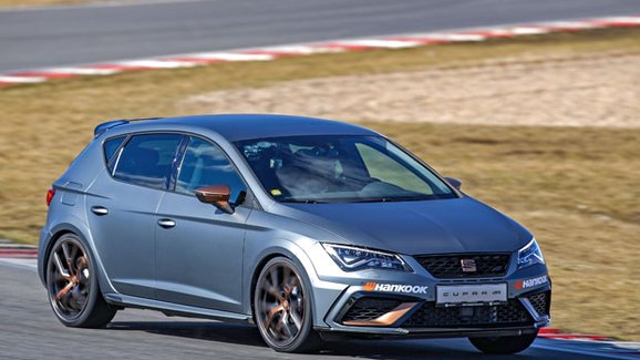 Petr Fulín nám půjčil svůj Seat Leon Cupra R. Přežil to...