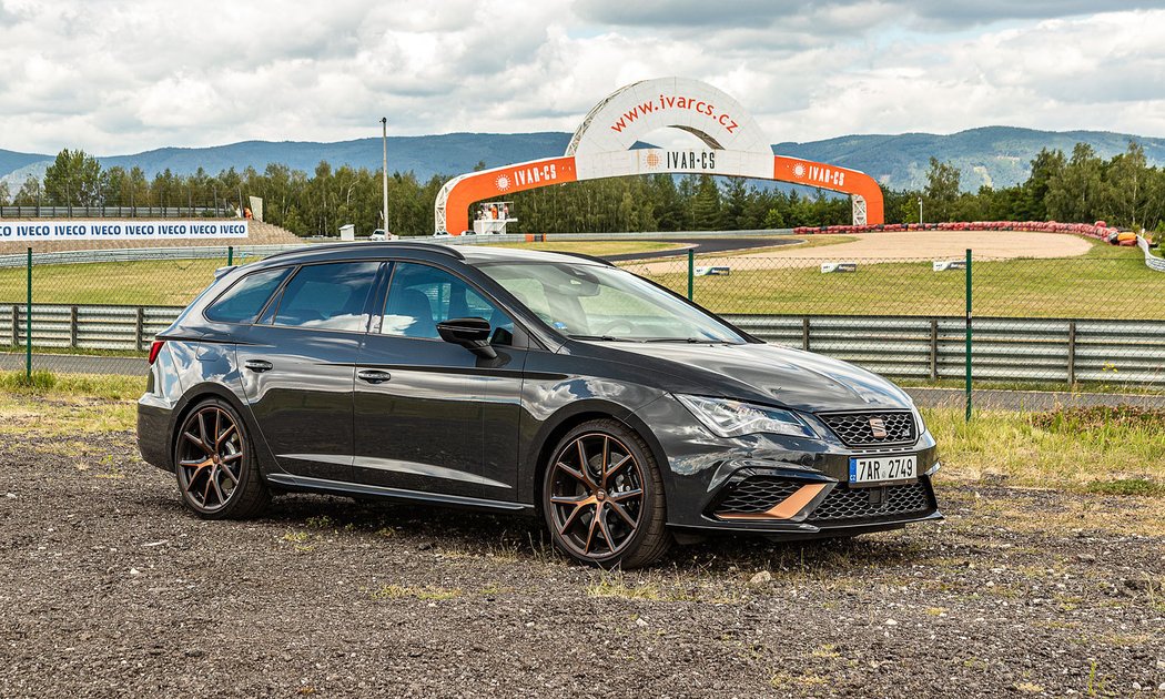 Seat Leon ST Cupra R 