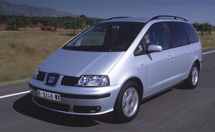 Seat Alhambra: velké MPV za cenu středního