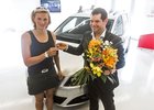 Barbora Špotáková převzala nový vůz Seat Alhambra