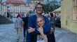 Sebastian Korda a Ivana Nedvědová si užívají společný čas v Praze. Sebastian Korda a Ivana Nedvědová si užívají společný čas v Praze.