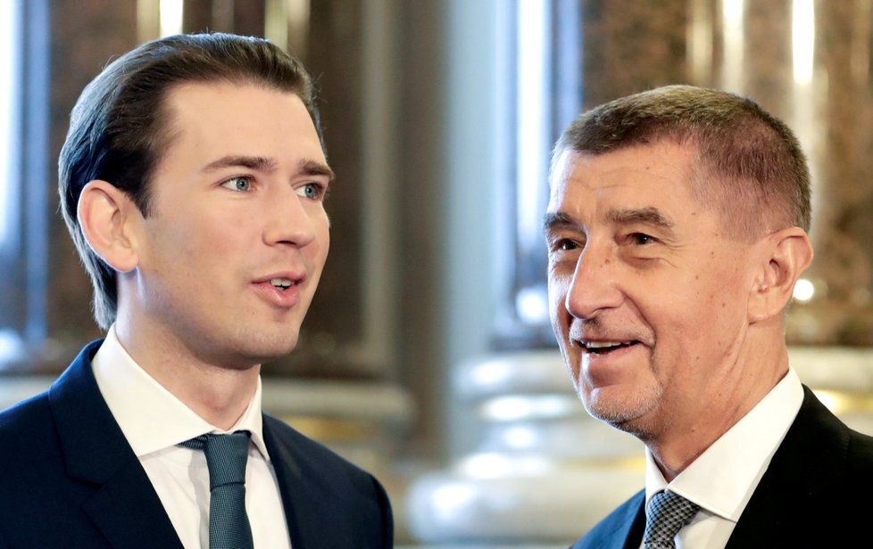 Premiér České republiky Andrej Babiš a rakouským kancléřem Sebastianem Kurzem během summitu zemí Visegrádské skupiny (V4) a Rakouska v Národním muzeu v Praze. (16. 1. 2020)