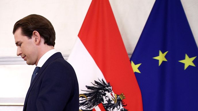 Rakouský kancléř Sebastian Kurz oznámil rezignaci